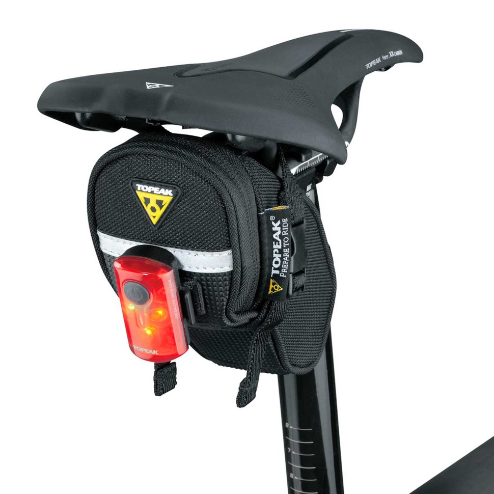 Topeak Redlite Aero Eclairage Arrière Pour Éclairage Arrière Topeak Redlite Aero USB Topeak Redlite Aero Eclairage Arrière 1 Topeak Redlite Aero Eclairage Arrière Pour Éclairage Arrière Topeak Redlite Aero USB Topeak Redlite Aero Eclairage Arrière 1